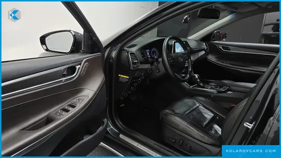 HYUNDAI GRANDEUR 2.4 PREMIUM