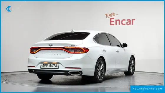 HYUNDAI GRANDEUR 2.2 DIESEL PREMIUM