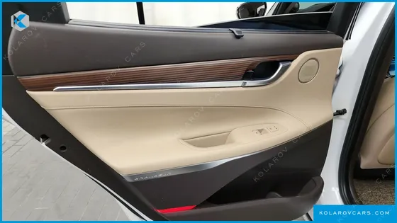 HYUNDAI GRANDEUR 2.2 DIESEL PREMIUM