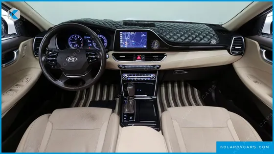 HYUNDAI GRANDEUR 2.4 PREMIUM