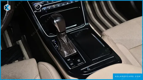 HYUNDAI GRANDEUR 2.4 PREMIUM