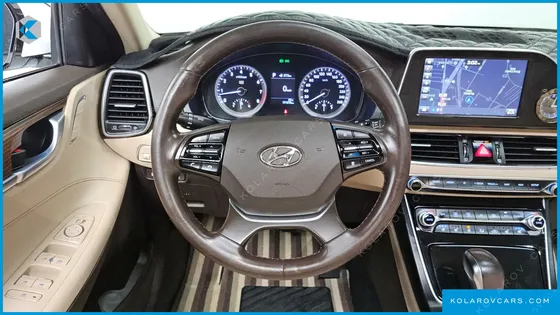 HYUNDAI GRANDEUR 2.4 PREMIUM