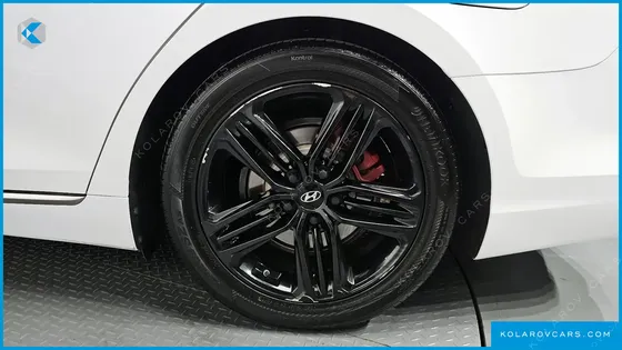 HYUNDAI GRANDEUR 2.4 PREMIUM