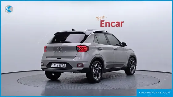 HYUNDAI VENUE 1.6 MODERN