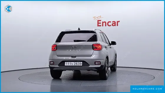 HYUNDAI VENUE 1.6 MODERN