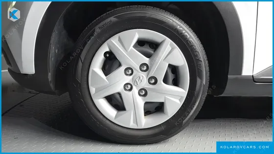 HYUNDAI VENUE 1.6 SMART