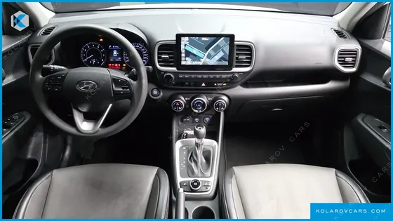 HYUNDAI VENUE 1.6 SMART