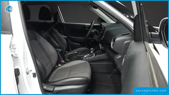 HYUNDAI VENUE 1.6 SMART