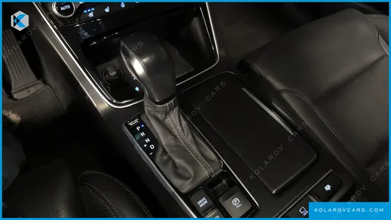 HYUNDAI GRANDEUR 3.0 LPI EXCLUSIVE (RENTAL CAR)