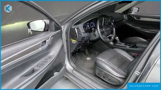 HYUNDAI GRANDEUR 3.0 LPI EXCLUSIVE (RENTAL CAR)