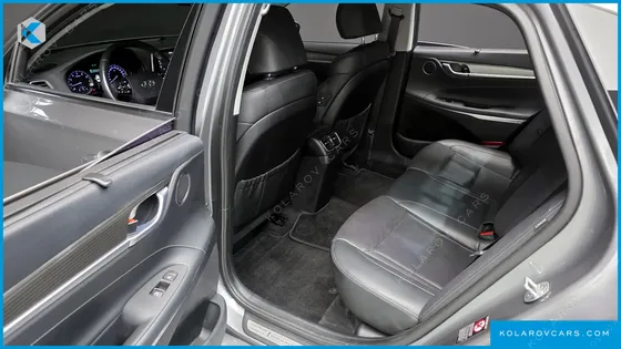 HYUNDAI GRANDEUR 3.0 LPI EXCLUSIVE (RENTAL CAR)