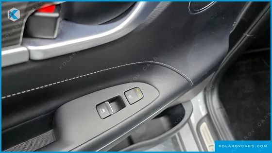 HYUNDAI GRANDEUR 3.0 LPI EXCLUSIVE (RENTAL CAR)