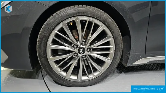 HYUNDAI GRANDEUR 3.3 CELEBRITY
