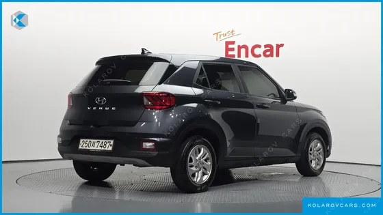 HYUNDAI VENUE 1.6 MODERN