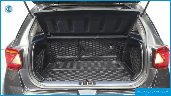 HYUNDAI VENUE 1.6 MODERN