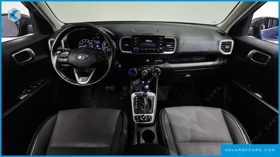 HYUNDAI VENUE 1.6 MODERN