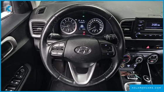 HYUNDAI VENUE 1.6 MODERN
