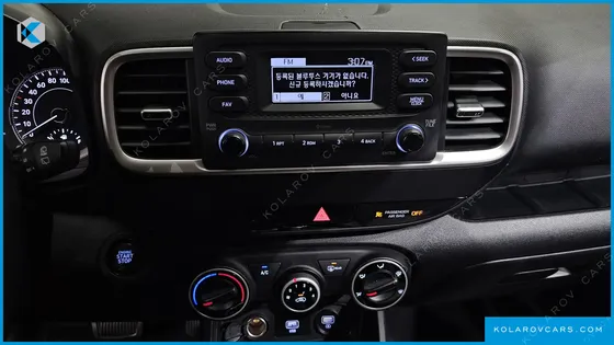 HYUNDAI VENUE 1.6 MODERN