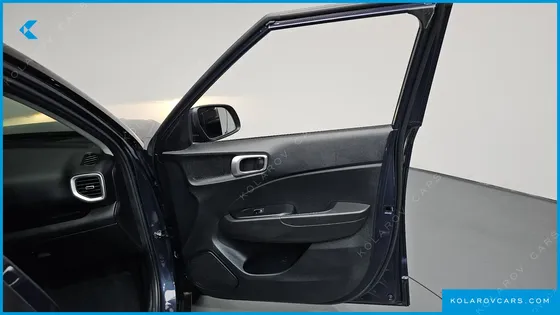 HYUNDAI VENUE 1.6 MODERN