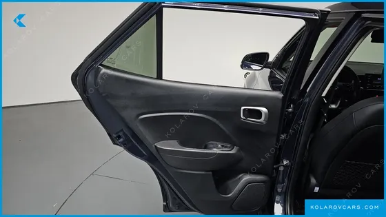 HYUNDAI VENUE 1.6 MODERN