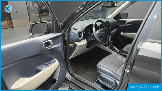 HYUNDAI VENUE 1.6 MODERN