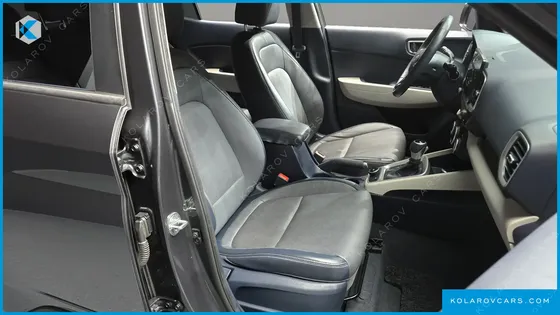 HYUNDAI VENUE 1.6 MODERN