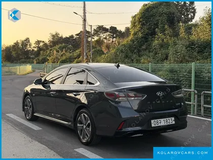 HYUNDAI SONATA MODERN