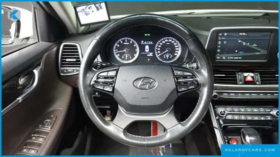 HYUNDAI GRANDEUR 3.0 LPI MODERN (RENTAL CAR)