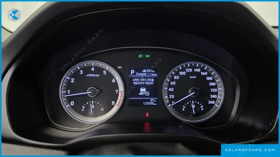 HYUNDAI GRANDEUR 2.4 PREMIUM