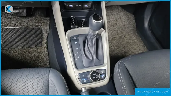 HYUNDAI VENUE 1.6 MODERN PLUS