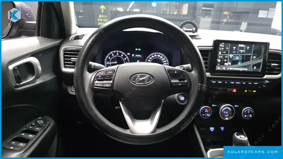 HYUNDAI VENUE 1.6 SMART
