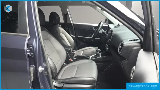 HYUNDAI VENUE 1.6 SMART