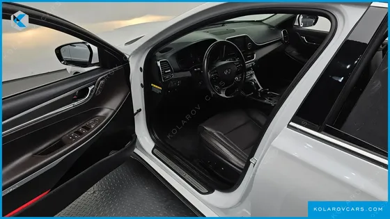 HYUNDAI GRANDEUR 3.0 EXCLUSIVE