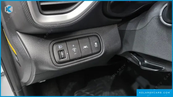 HYUNDAI VENUE 1.6 SMART