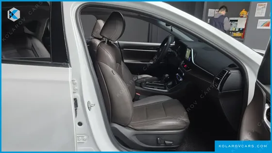 HYUNDAI GRANDEUR 2.2 DIESEL PREMIUM