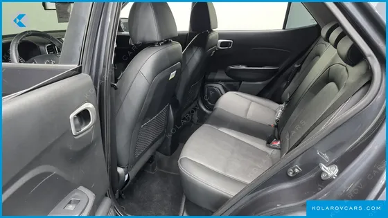 HYUNDAI VENUE 1.6 MODERN