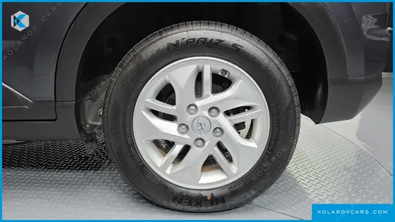 HYUNDAI VENUE 1.6 MODERN