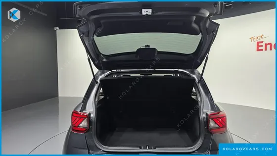 HYUNDAI VENUE 1.6 MODERN