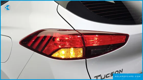 HYUNDAI TUCSON DIESEL 2.0 2WD