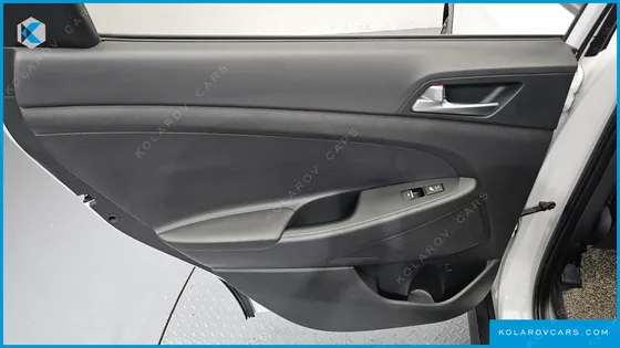 HYUNDAI TUCSON DIESEL 2.0 2WD