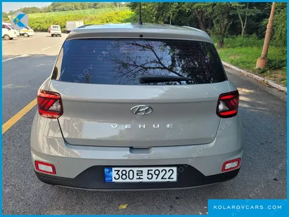 HYUNDAI VENUE 1.6 MODERN