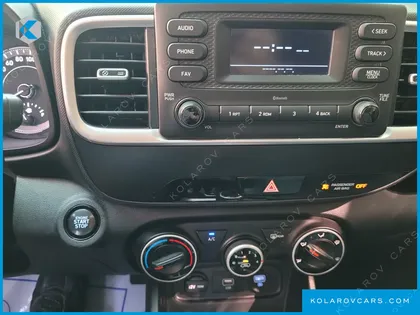 HYUNDAI VENUE 1.6 MODERN