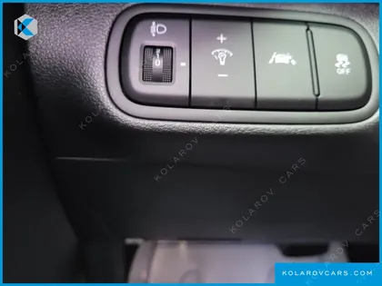 HYUNDAI VENUE 1.6 MODERN