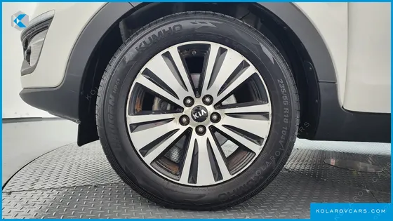 KIA SPORTAGE DIESEL 2WD TRENDY