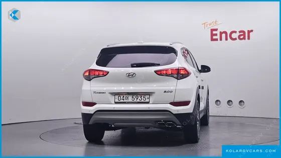 HYUNDAI TUCSON DIESEL 2.0 2WD