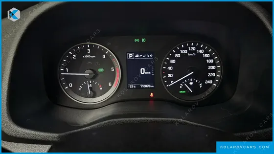 HYUNDAI TUCSON DIESEL 2.0 2WD