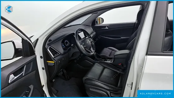 HYUNDAI TUCSON DIESEL 2.0 2WD