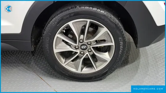 HYUNDAI TUCSON DIESEL 2.0 2WD