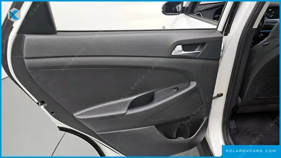 HYUNDAI TUCSON DIESEL 2.0 2WD
