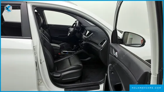 HYUNDAI TUCSON DIESEL 2.0 2WD